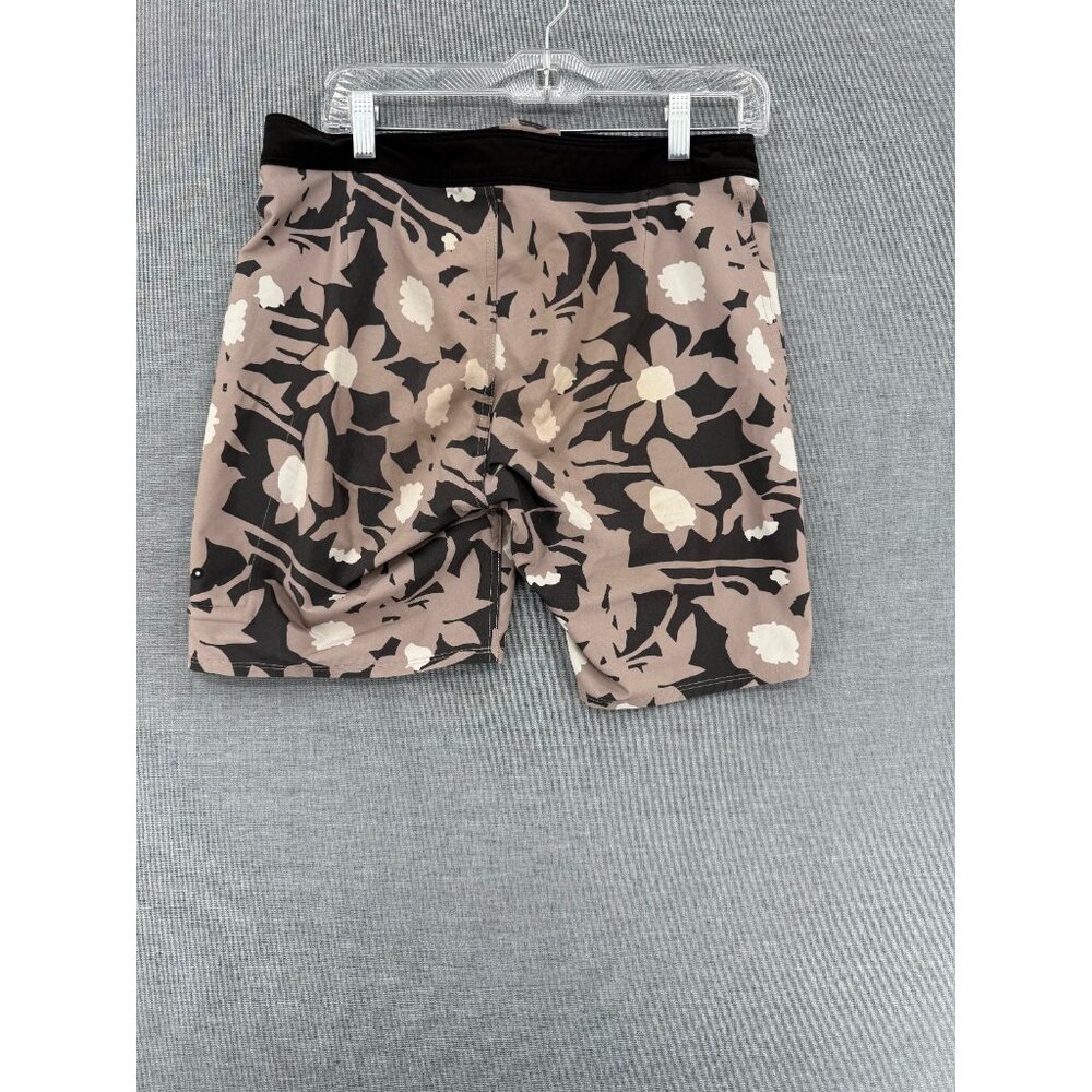 Vuori Infinity Board Shorts Mens 28 8" V383 Drawstring Pocket Floral - Picture 2 of 7